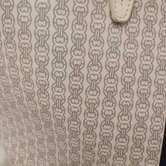 TORY BURCH GEMINI CHAIN PRINT LARGE TOTE HANDBAG - Picture 3 of 12